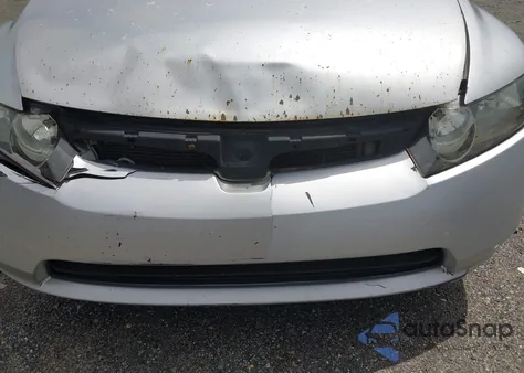 2008 Honda Civic Lx z USA, uszkodzony, nr VIN 2HGFA15518H344799